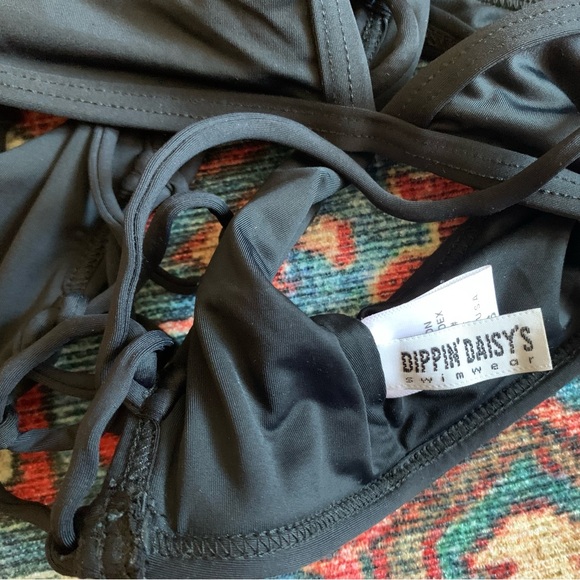 Dipping’ Daisy’s Swimwear Black Lace-Up Back Bikini top sz s - Picture 4 of 8